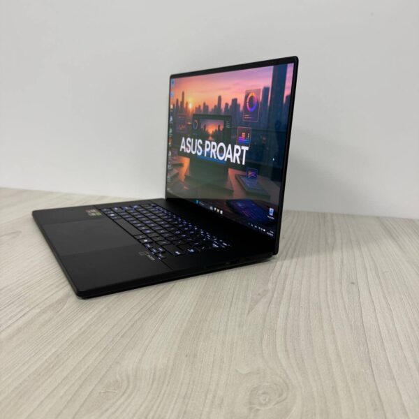Ігровий ноутбук Б-клас Asus ProArt Studiobook P16 H7606WV / 16" (3840x2400) OLED Touch / AMD Ryzen AI 9 HX 370 (12 (24) ядер по 2.0 - 5.1 GHz) / 32 GB DDR5 / 1000 GB SSD NVMe / nVidia GeForce RTX 4060, 8 GB GDDR6, 128-bit - Зображення 5