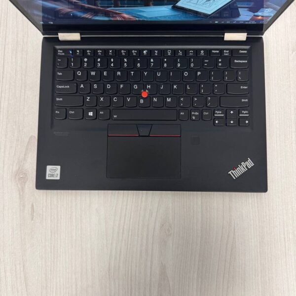 Ультрабук-трансформер Б-клас Lenovo ThinkPad X13 Yoga Gen 1 / 13.3" (1920x1080) IPS Touch / Intel Core i7-10510U (4 (8) ядра по 1.8 - 4.9 GHz) / 16 GB DDR3 / 512 GB SSD NVMe / Intel UHD Graphics / WebCam - Зображення 9