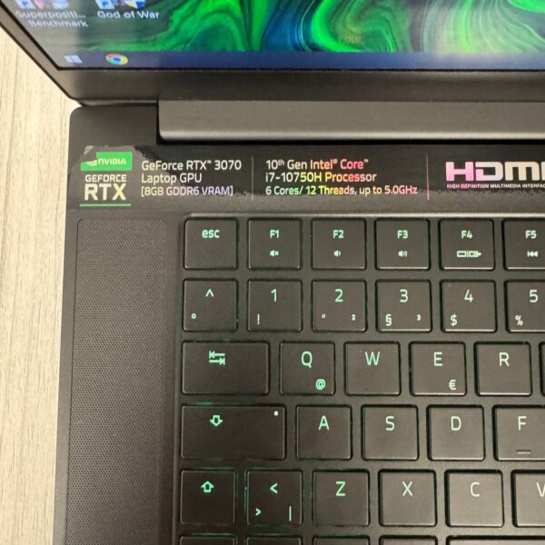 Ігровий ноутбук Razer Blade 15 RZ09-0369 / 15.6" (1920x1080) IPS / Intel Core i7-10750H (6 (12) ядер по 2.6 - 5.0 GHz) / 16 GB DDR4 / 512 GB SSD NVMe / nVidia GeForce RTX 3070, 6 GB GDDR6, 256-bit / WebCam - Зображення 8