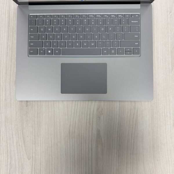 Ультрабук Microsoft Surface Laptop 5 / 15" (2496x1664) IPS Touch / Intel Core i7-1255U (10 (12) ядер по 3.5 - 4.7 GHz) / 16 GB DDR5 / 512 GB SSD NVMe / Intel Iris Xe Graphics / WebCam - Зображення 7
