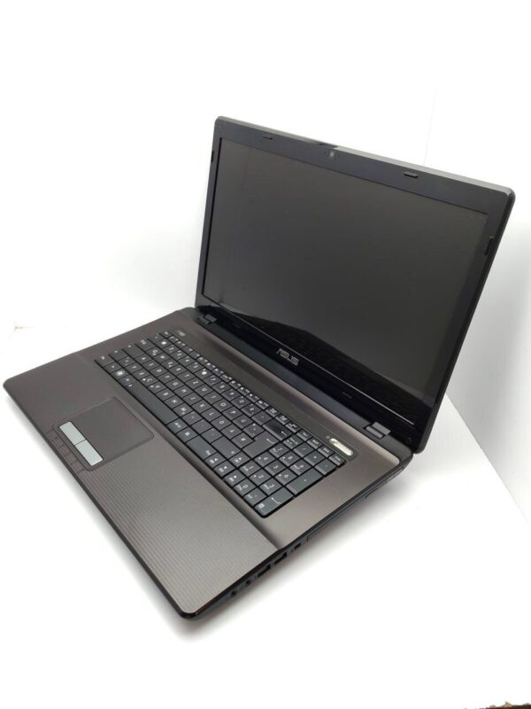 Ноутбук Asus K73 / 17.3" (1600x900) TN / AMD A6-3420M (4 ядра по 1.5 - 2.4 GHz) / 6 GB DDR3 / 120 GB SSD / AMD Radeon HD 7670M, 1 GB GDDR3, 128-bit / WebCam - Зображення 5