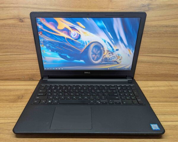 Ноутбук Б-клас Dell Vostro 15-3568 / 15.6" (1920x1080) IPS / Intel Core i5-7200U (2 (4) ядра по 2.5 - 3.1 GHz) / 8 GB DDR4 / 240 GB SSD / Intel HD Graphics 620 / WebCam / Windows 10 - Зображення 2