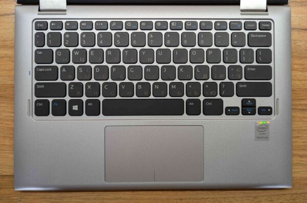 Нетбук-трансформер Dell Inspiron 11-3147 / 11.6" (1366x768) TN Touch / Intel Pentium N3540 (4 ядра по 2.16 - 2.66 GHz) / 8 GB DDR3 / 240 GB SSD / Intel HD Graphics / WebCam / Windows 10 - Зображення 3