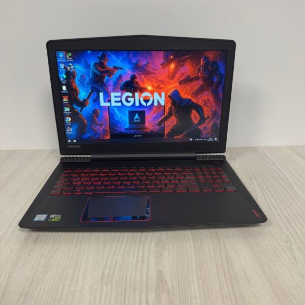 Ігровий ноутбук Lenovo Legion Y520-15IKBN / 15.6" (1920x1080) IPS / Intel Core i7-7700HQ (4 (8) ядра по 2.8 - 3.8 GHz) / 16 GB DDR4 / 256 GB SSD + 1000 GB HDD / nVidia GeForce GTX 1050 Ti, 2 GB GDDR5, 128-bit / WebCam - Зображення 2