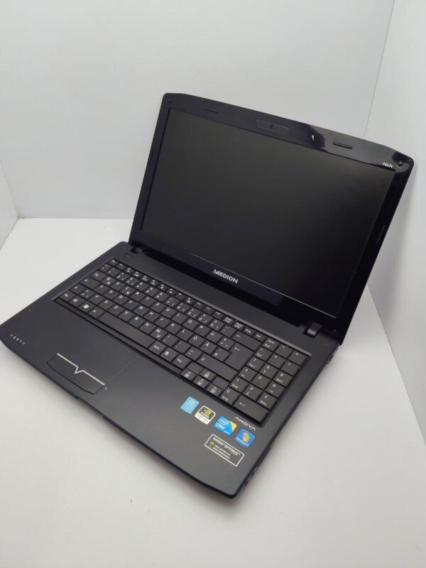 Ноутбук Acer Medion P6624 / 15.6" (1366x768) TN / Intel Core i3-370M (2 (4) ядра по 2.4 - 2.5 GHz) / 6 GB DDR3 / 500 GB HDD / nVidia GeForce GT 425M, 1 GB GDDR3, 128-bit / WebCam / АКБ не тримає - Зображення 5