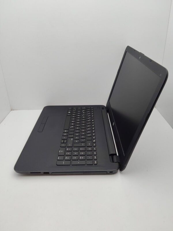 Ноутбук HP 255 G4 / 15.6" (1366x768) TN / AMD A6-6310 (4 ядра по 1.8 - 2.4 GHz) / 8 GB DDR3 / 500 GB HDD / AMD Radeon R4 Graphics / WebCam / DVD-ROM - Зображення 7