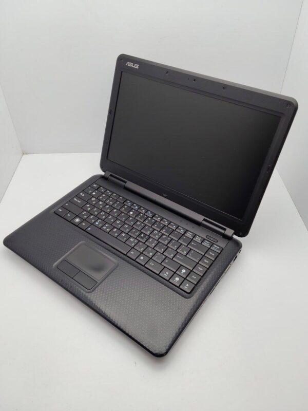 Ноутбук Asus P81 / 14" (1366x768) TN / Intel Core 2 Duo T6400 (2 ядра по 2.0 GHz) / 4 GB DDR2 / 250 GB HDD / Intel Graphics / WebCam - Зображення 4