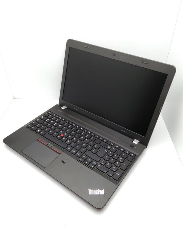 Ноутбук Lenovo ThinkPad E550 / 15.6" (1366x768) TN / Intel Core i5-5200U (2 (4) ядра по 2.2 - 2.7 GHz) / 8 GB DDR3 / 240 GB SSD / Intel HD Graphics 5500 / WebCam / DVD-ROM - Зображення 5