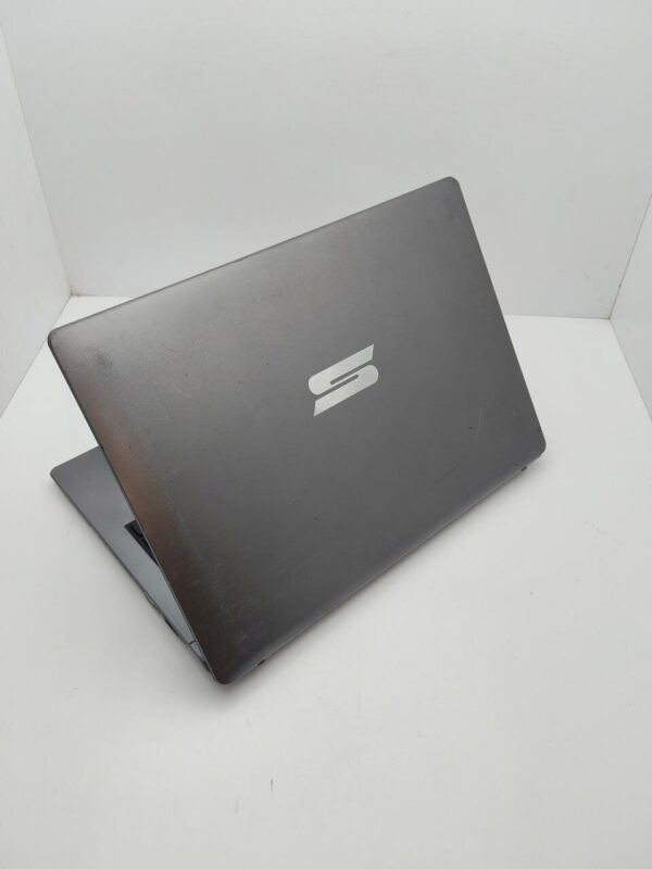Ноутбук Schenker S306 / 14" (1366x768) TN / Intel Core i5-6200U (2 (4) ядра по 2.3 - 2.8 GHz) / 8 GB DDR4 / 120 GB SSD + 500 GB HDD / Intel HD Graphics 520 / WebCam - Зображення 8
