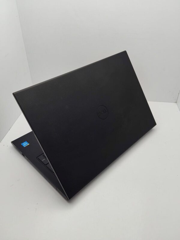 Ноутбук Dell Inspiron 15 / 15.6" (1366x768) TN / Intel Celeron 2957U (2 ядра по 1.4 GHz) / 4 GB DDR3 / 320 GB HDD / Intel HD Graphics / WebCam / DVD-ROM - Зображення 7
