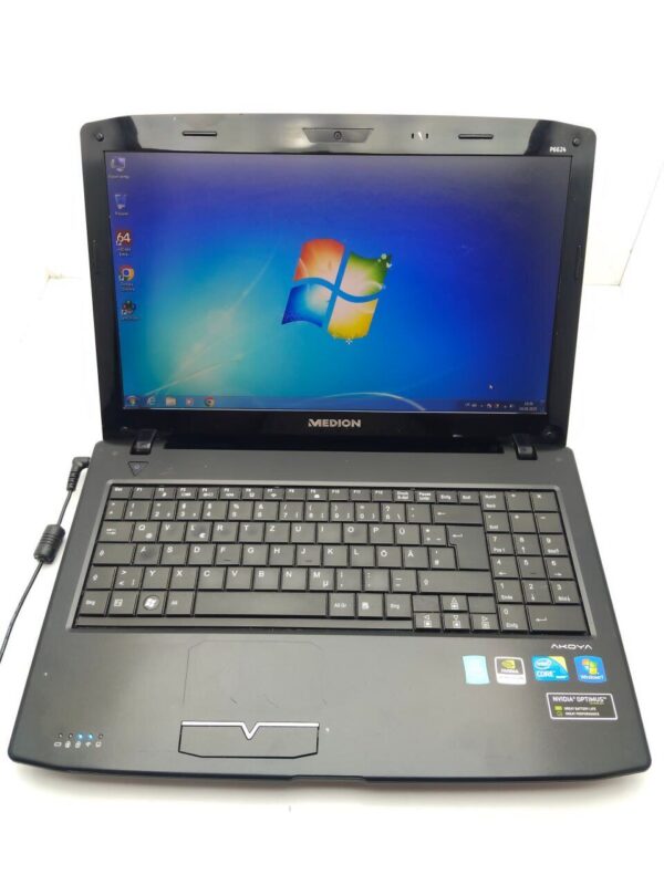 Ноутбук Acer Medion P6624 / 15.6" (1366x768) TN / Intel Core i3-370M (2 (4) ядра по 2.4 - 2.5 GHz) / 6 GB DDR3 / 500 GB HDD / nVidia GeForce GT 425M, 1 GB GDDR3, 128-bit / WebCam / АКБ не тримає - Зображення 2