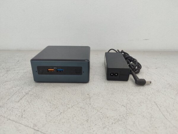 Неттоп Intel NUC (NUC7JY) USFF / Intel Celeron J4025 (2 ядра по 2.0 - 2.9 GHz) / 4 GB DDR4 / 128 GB SSD / Intel UHD Graphics 600 / Wi-Fi / Bluetooth + Блок живлення - Зображення 5