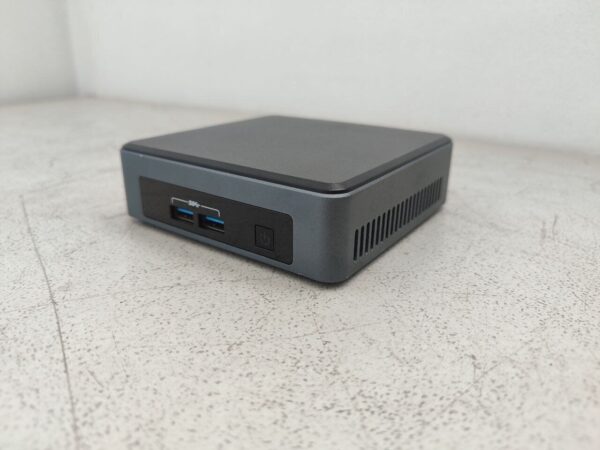 Неттоп Intel NUC (NUC7I3DNK) USFF / Intel Core i3-7100U (2 (4) ядра по 2.4 GHz) / 8 GB DDR4 / 128 GB SSD / Intel HD Graphics 620 / Wi-Fi / Bluetooth + Блок живлення - Зображення 2