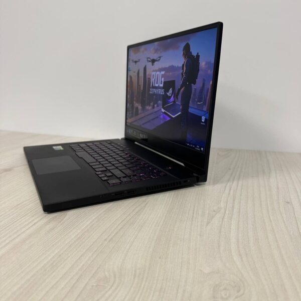 Ігровий ноутбук Asus ROG Zephyrus M15 GU502LV / 15.6" (3840x2160) IPS / Intel Core i7-10750H (6 (12) ядер по 2.6 - 5.0 GHz) / 16 GB DDR4 / 1000 GB SSD NVMe / nVidia GeForce RTX 2060, 6 GB GDDR6, 192-bit - Зображення 5