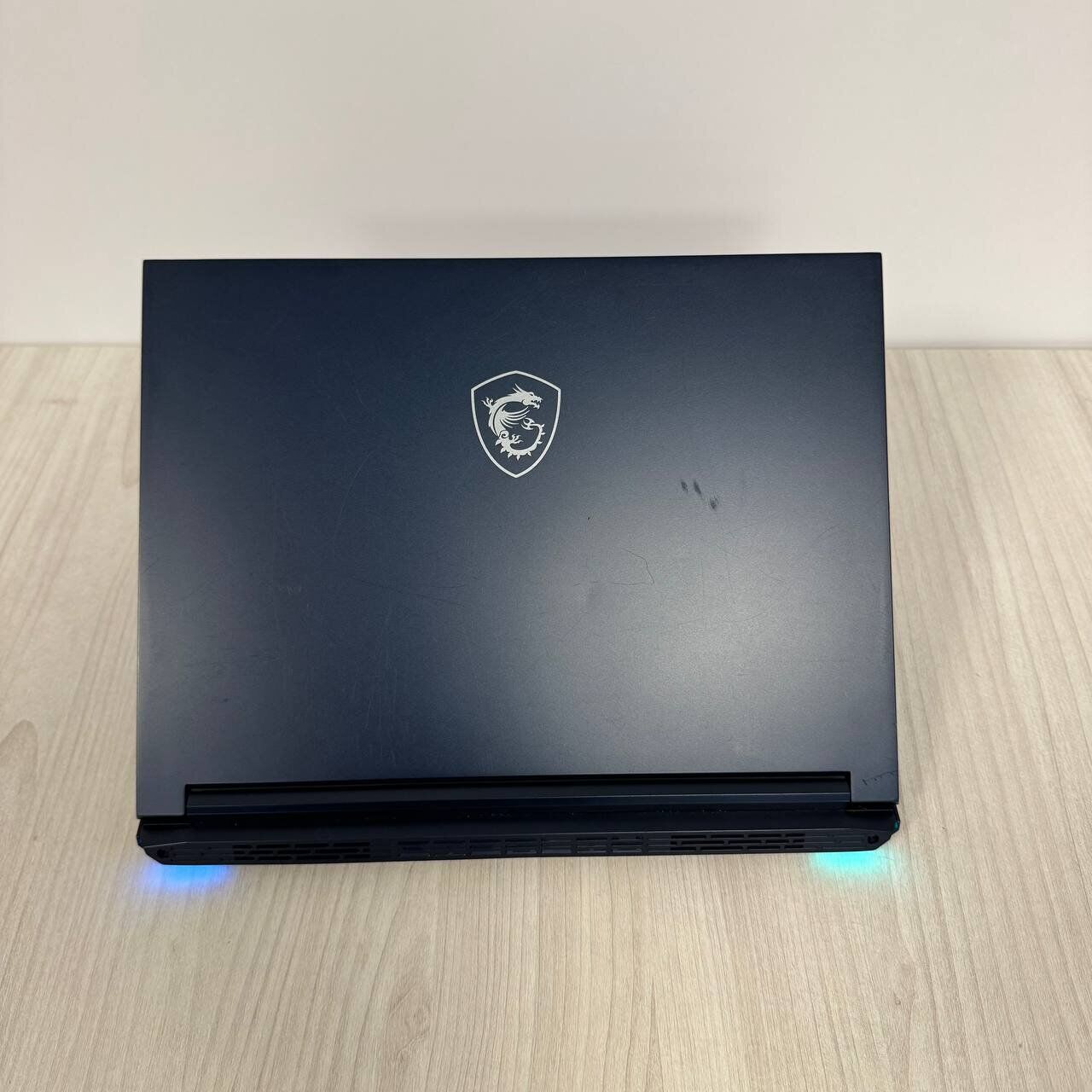 Ігровий ноутбук Б-клас Gigabyte Aorus 7 9KF / 17.3" (1920x1080) IPS / Intel Core i5-12500H (12 (16) ядер по 3.3 - 4.5 GHz) / 16 GB DDR4 / 512 GB SSD NVMe / nVidia GeForce RTX 4060, 8 GB GDDR6, 128-bit / WebCam - Зображення 3