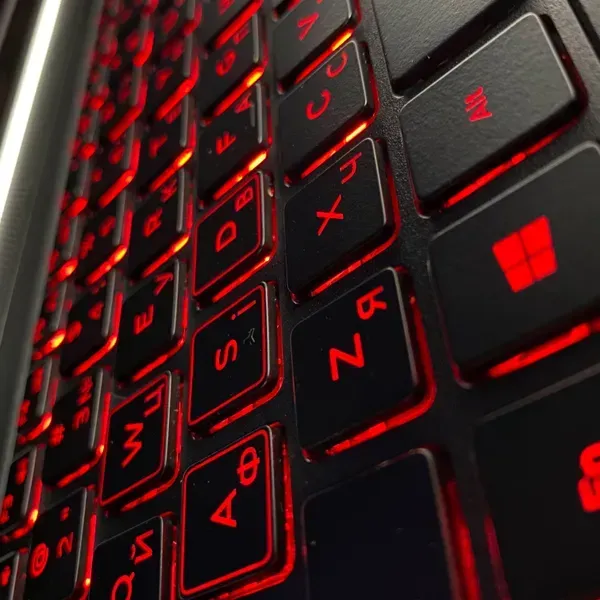 Ігровий ноутбук Dell Inspiron 5577 / 15.6" (1920x1080) IPS / Intel Core i5-7300HQ (4 ядра по 2.5 - 3.5 GHz) / 16 GB DDR4 / 512 GB SSD / nVidia GeForce GTX 1050, 4 GB GDDR5, 128-bit / WebCam / HDMI - Зображення 6