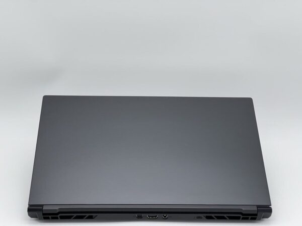 Ігровий ноутбук Lambda Tensorbook / 15.6" (1920x1080) IPS / Intel Core i7-10875H (8 (16) ядер по 2.3 - 5.1 GHz) / 32 GB DDR4 / 960 GB SSD / nVidia GeForce RTX 2080 Super, 8 GB GDDR6, 256-bit / WebCam - Зображення 5
