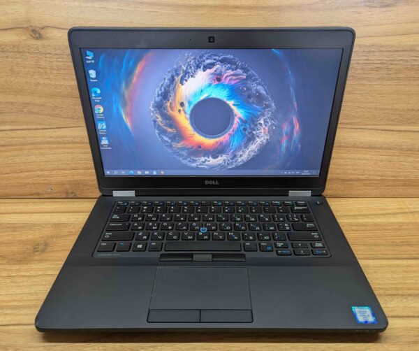 Ноутбук Б-клас Dell Latitude E5470 / 14" (1366x768) TN / Intel Core i5-6300U (2 (4) ядра по 2.4 - 3.0 GHz) / 8 GB DDR4 / 256 GB SSD / Intel HD Graphics 520 / WebCam / HDMI / Windows 10 - Зображення 2