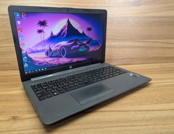 Ноутбук Б-класс HP 255 G7 / 15.6" (1920x1080) IPS / AMD Ryzen 3 3200U (2 (4) ядра по 2.6 - 3.5 GHz) / 8 GB DDR4 / 256 GB SSD / AMD Radeon Vega 3 Graphics / WebCam / Windows 10 - Зображення 5