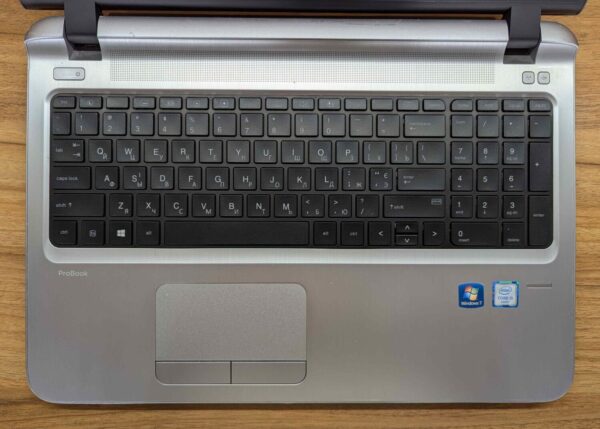 Ноутбук Б-клас HP ProBook 450 G3 / 15.6" (1920x1080) IPS / Intel Core i5-6200U (2 (4) ядра по 2.3 - 2.8 GHz) / 8 GB DDR3 / 240 GB SSD / Intel HD Graphics 520 / HDMI / TouchID / Windows 10 - Зображення 4