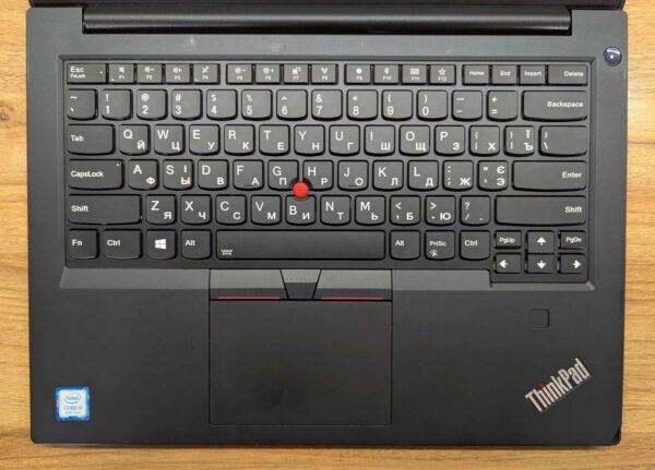 Ноутбук Б-клас Lenovo ThinkPad E490 / 14" (1920x1080) IPS / Intel Core i5-8265U (4 (8) ядра по 1.6 - 3.9 GHz) / 16 GB DDR4 / 480 GB SSD / Intel UHD Graphics 620 / WebCam / TouchID / Windows 10 - Зображення 4