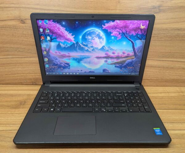 Ноутбук Dell Inspiron 15-3558 / 15.6" (1366x768) TN / Intel Core i3-5005U (2 (4) ядра по 2.0 GHz) / 8 GB DDR3 / 240 GB SSD / Intel HD Graphics 5500 / WebCam / Windows 10 - Зображення 2