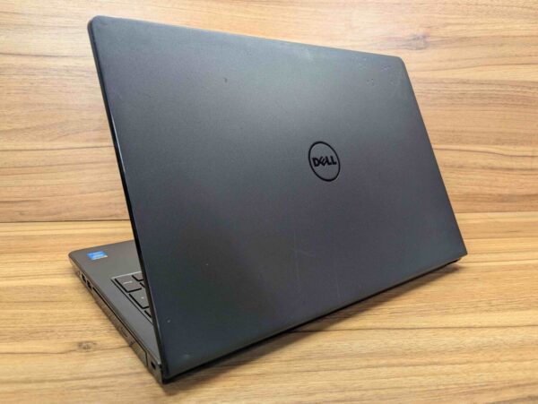Ноутбук Dell Inspiron 15-3558 / 15.6" (1366x768) TN / Intel Core i3-5005U (2 (4) ядра по 2.0 GHz) / 8 GB DDR3 / 240 GB SSD / Intel HD Graphics 5500 / WebCam / Windows 10 - Зображення 6