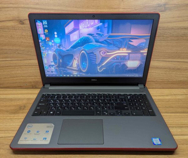 Ноутбук Dell Inspiron 15 5559 / 15.6" (1366x768) TN / Intel Core i3-6100U (2 (4) ядра по 2.3 GHz) / 8 GB DDR3 / 240 GB SSD / Intel HD Graphics 520 / WebCam / Windows 10 - Зображення 2