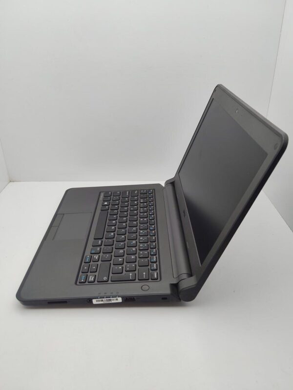 Ноутбук Dell Latitude 3340 / 13.3" (1366x768) TN / Intel Core i3-4030U (2 (4) ядра по 1.90 GHz) / 8 GB DDR3 / 500 GB HDD / Intel HD Graphics 4400 / WebCam - Зображення 7