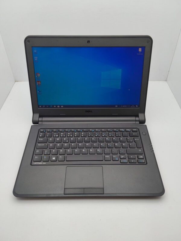 Ноутбук Dell Latitude 3340 / 13.3" (1366x768) TN / Intel Core i3-4030U (2 (4) ядра по 1.90 GHz) / 8 GB DDR3 / 500 GB HDD / Intel HD Graphics 4400 / WebCam - Зображення 2