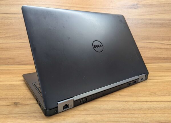 Ноутбук Dell Latitude E5570 / 15.6" (1920x1080) IPS / Intel Core i5-6300U (2 (4) ядра по 2.4 - 3.0 GHz) / 8 GB DDR4 / 240 GB SSD / Intel HD Graphics 520 / HDMI / WebCam / Windows 10 - Зображення 7