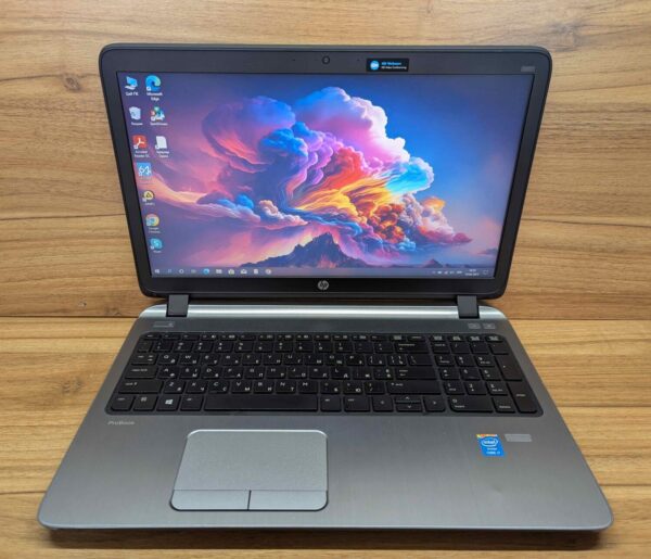Ноутбук HP ProBook 450 G2 / 15.6" (1366x768) TN / Intel Core i7-4510U (2 (4) ядра по 2.0 - 3.1 GHz) / 8 GB DDR3 / 240 GB SSD / Intel HD Graphics 4400 / WebCam / Fingerprint / Windows 10 - Зображення 2