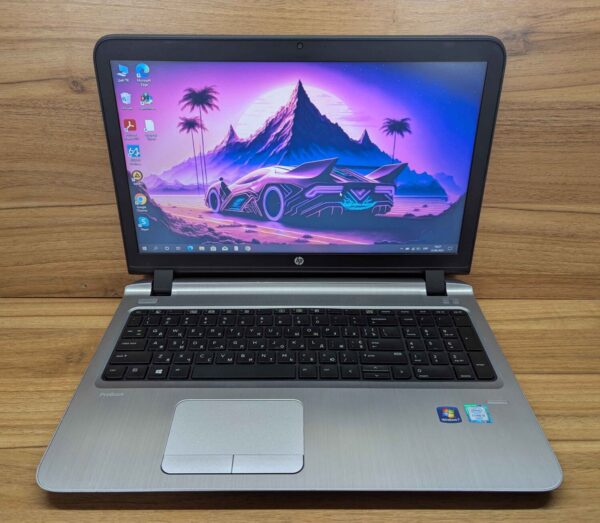 Ноутбук HP ProBook 450 G3 / 15.6" (1366x768) TN / Intel Core i5-6200U (2 (4) ядра по 2.3 - 2.8 GHz) / 8 GB DDR3 / 240 GB SSD / Intel HD Graphics 520 / WebCam / Fingerprint / Windows 10 - Зображення 2
