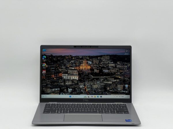 Ультрабук Б-клас Dell Latitude 7420 / 14" (1920x1080) IPS Touch / Intel Core i7-1185G7 (4 (8) ядра по 1.2 - 4.8 GHz) / 16 GB DDR4 / 960 GB SSD / Intel Iris Xe Graphics / WebCam - Зображення 2