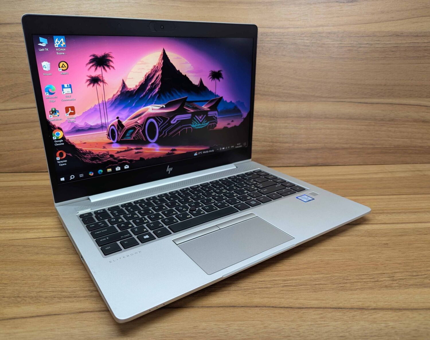 Ультрабук Б-клас HP EliteBook 840 G5 / 14" (1920x1080) IPS / Intel Core i5-8350U (4 (8) ядра по 1.7 - 3.6 GHz) / 8 GB DDR4 / 256 GB SSD / Intel UHD Graphics 620 / WebCam / Fingerprint / Windows 10 - Зображення 5