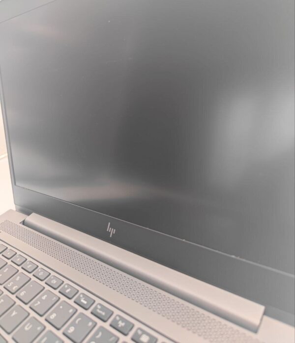 Ультрабук Б-клас HP ZBook 14u G6 / 14" (1920x1080) IPS / Intel Core i5-8365U (4 (8) ядра по 1.6 - 4.1 GHz) / 16 GB DDR4 / 256 GB SSD M.2 / Intel UHD Graphics 620 / WebCam - Зображення 9