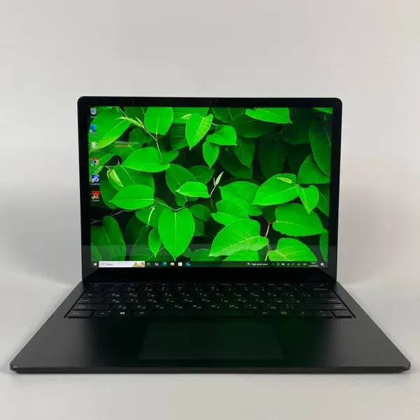 Ультрабук Б-клас Microsoft Surface Laptop 4 / 13.5" (2256x1504) IPS / Intel Core i7-1185G7 (4 (8) ядра по 3.0 - 4.8 GHz) / 16 GB DDR4 / 256 GB SSD / Intel Iris Xe Graphics / USB Type-C / WebCam - Зображення 2