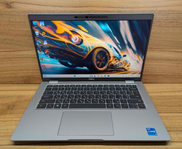 Ультрабук Dell Latitude 5420 / 14" (1920x1080) IPS / Intel Core i5-1135G7 (4 (8) ядра по 2.4 - 4.2 GHz) / 16 GB DDR4 / 512 GB SSD / Intel Iris Xe Graphics / WebCam / Windows 10 - Зображення 2