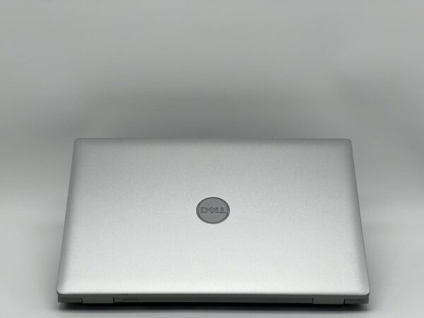 Ультрабук Dell Latitude 5521 / 15.6" (1920x1080) IPS / Intel Core i7-11850H (8 (16) ядер по 2.5 - 4.8 GHz) / 16 GB DDR4 / 240 GB SSD / nVidia GeForce MX450, 2 GB GDDR6, 64-bit / WebCam - Зображення 5