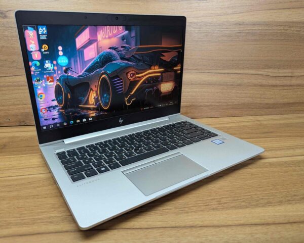 Ультрабук HP EliteBook 840 G5 / 14" (1920x1080) IPS / Intel Core i5-8250U (4 (8) ядра по 1.6 - 3.4 GHz) / 16 GB DDR4 / 512 GB SSD / Intel UHD Graphics 620 / WebCam / TouchID / Windows 10 - Зображення 4