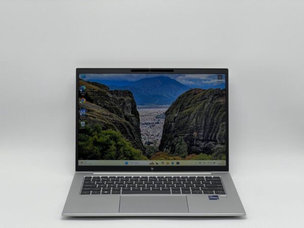 Ультрабук HP EliteBook 840 G9 / 14" (1920x1200) IPS / Intel Core i5-1245U (10 (12) ядер по 3.3 - 4.4 GHz) / 16 GB DDR4 / 250 GB SSD / Intel Iris Xe Graphics / WebCam - Зображення 2