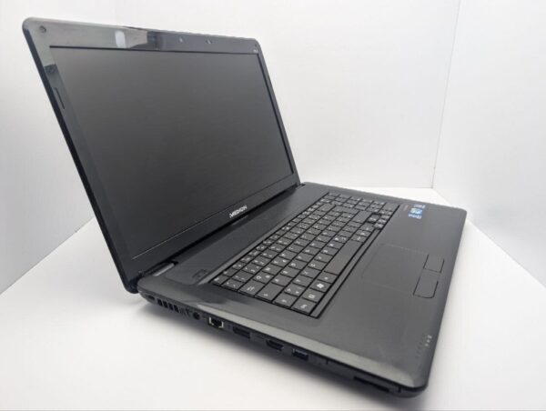 Ноутбук Medion Akoya E7216 / 17.3" (1600x900) TN / Intel Core i3-380M (2 (4) ядра по 2.53 GHz) / 6 GB DDR3 / 320 GB HDD / Intel HD Graphics / WebCam / АКБ не тримає - Зображення 6