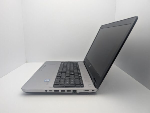 Ноутбук HP ProBook 650 G2 / 15.6" (1920x1080) IPS / Intel Core i3-6100U (2 (4) ядра по 2.3 GHz) / 8 GB DDR4 / 240 GB SSD / Intel HD Graphics 520 / WebCam / DVD-ROM - Зображення 5