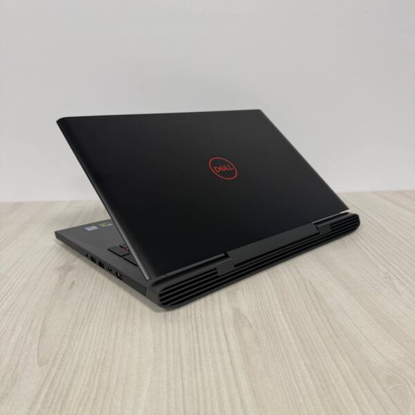 Ігровий ноутбук Б-клас Dell Inspiron 15 Gaming 7577 / 15.6" (1920x1080) IPS / Intel Core i5-7300HQ (4 ядра по 2.5 - 3.5 GHz) / 16 GB DDR4 / 256 GB SSD M.2 / nVidia GeForce GTX 1060 Max-Q, 6 GB GDDR5, 192-bit / WebCam - Зображення 6