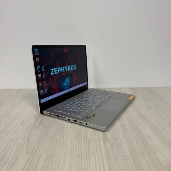 Ігровий ноутбук Б-клас Asus ROG Zephyrus G14 GA401QM / 14" (2560x1440) IPS / AMD Ryzen 9 5900HS (8 (16) ядер по 3.0 - 4.6 GHz) / 16 GB DDR4 / 512 GB SSD NVMe / nVidia GeForce RTX 3060, 6 GB GDDR6, 192-bit - Зображення 4