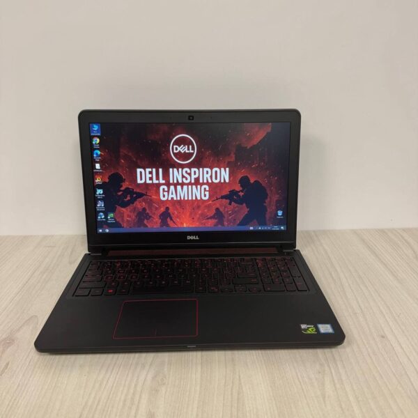 Ігровий ноутбук Б-клас Dell Inspiron 15 5577 / 15.6" (1920x1080) TN / Intel Core i7-7700HQ (4 (8) ядра по 2.8 - 3.8 GHz) / 16 GB DDR4 / 256 GB SSD M.2 + 1000 GB HDD / nVidia GeForce GTX 1050, 4 GB GDDR5, 128-bit / WebCam - Зображення 2
