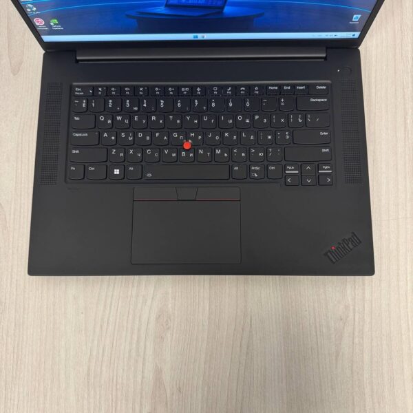 Ігровий ультрабук Lenovo ThinkPad P1 Gen 6 / 16" (2560x1600) IPS / Intel Core i7-13800H (14 (20) ядер по 2.5 - 5.2 GHz) / 32 GB DDR5 / 2000 GB SSD NVMe / nVidia RTX 4080, 12 GB GDDR6, 192-bit / WebCam - Зображення 7