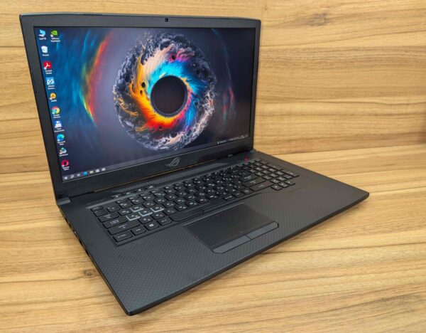 Ігровий ноутбук Asus Strix GL703GM / 17.3" (1920x1080) IPS / Intel Core i7-8750H (6 (12) ядер по 2.2 - 4.1 GHz) / 32 GB DDR4 / 512 GB SSD / nVidia GeForce GTX 1060, 6 GB GDDR5, 192-bit / WebCam / Windows 10 - Зображення 4