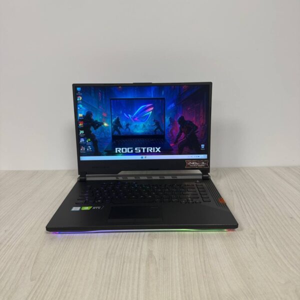 Ігровий ноутбук Asus ROG Strix SCAR III G531GW / 15.6" (1920x1080) IPS / Intel Core i7-9750H (6 (12) ядра по 2.6 - 4.5 GHz) / 16 GB DDR4 / 1000 GB SSD NVMe / nVidia GeForce RTX 2070, 8 GB GDDR6, 256-bit - Зображення 2