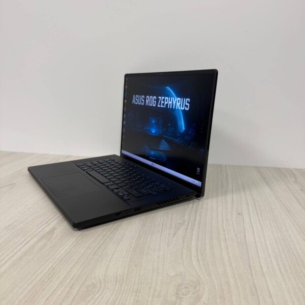 Ігровий ноутбук Asus ROG Zephyrus M16 GU604VI / 16" (2560x1600) IPS / Intel Core i9-13900H (14 (20) ядер по 2.6 - 5.4 GHz) / 16 GB DDR5 / 1000 GB SSD NVMe / nVidia GeForce RTX 4070, 8 GB GDDR6, 128-bit / WebCam - Зображення 5